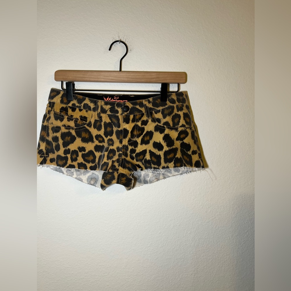 Vibrant Fox Leopard Print Jean Shorts